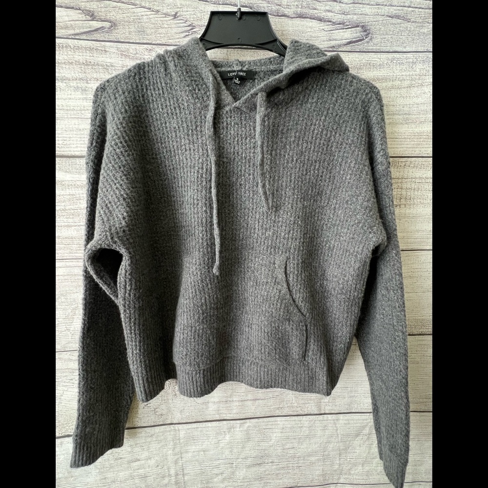 Hooded sweater